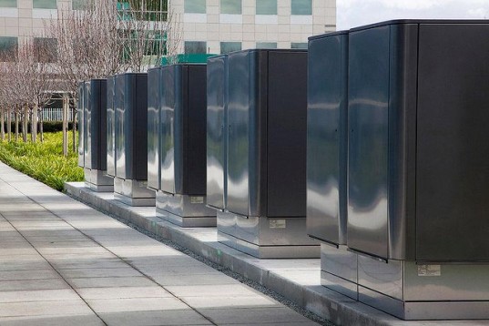 Fuel cells installed in industrial location